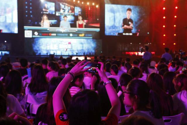 斯找到了让 斯找到了让