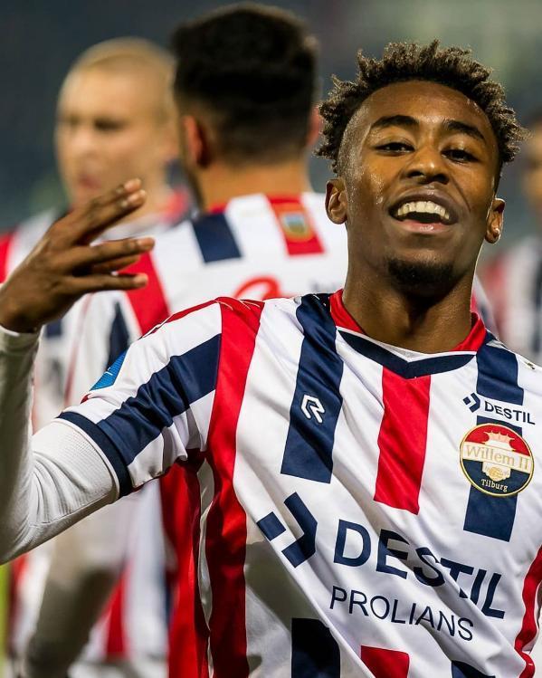 赛季住在三 赛季住在三